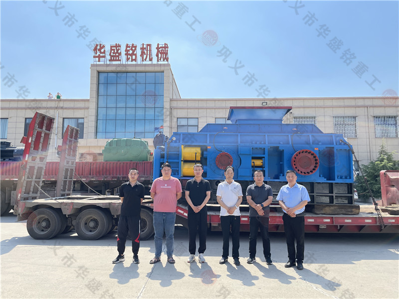 河卵石制砂用哪種機器，對輥制砂機怎么樣
